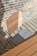 Lilium Lounge Chair mit Kissen