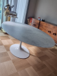Knoll International Saarinen Tisch Oval